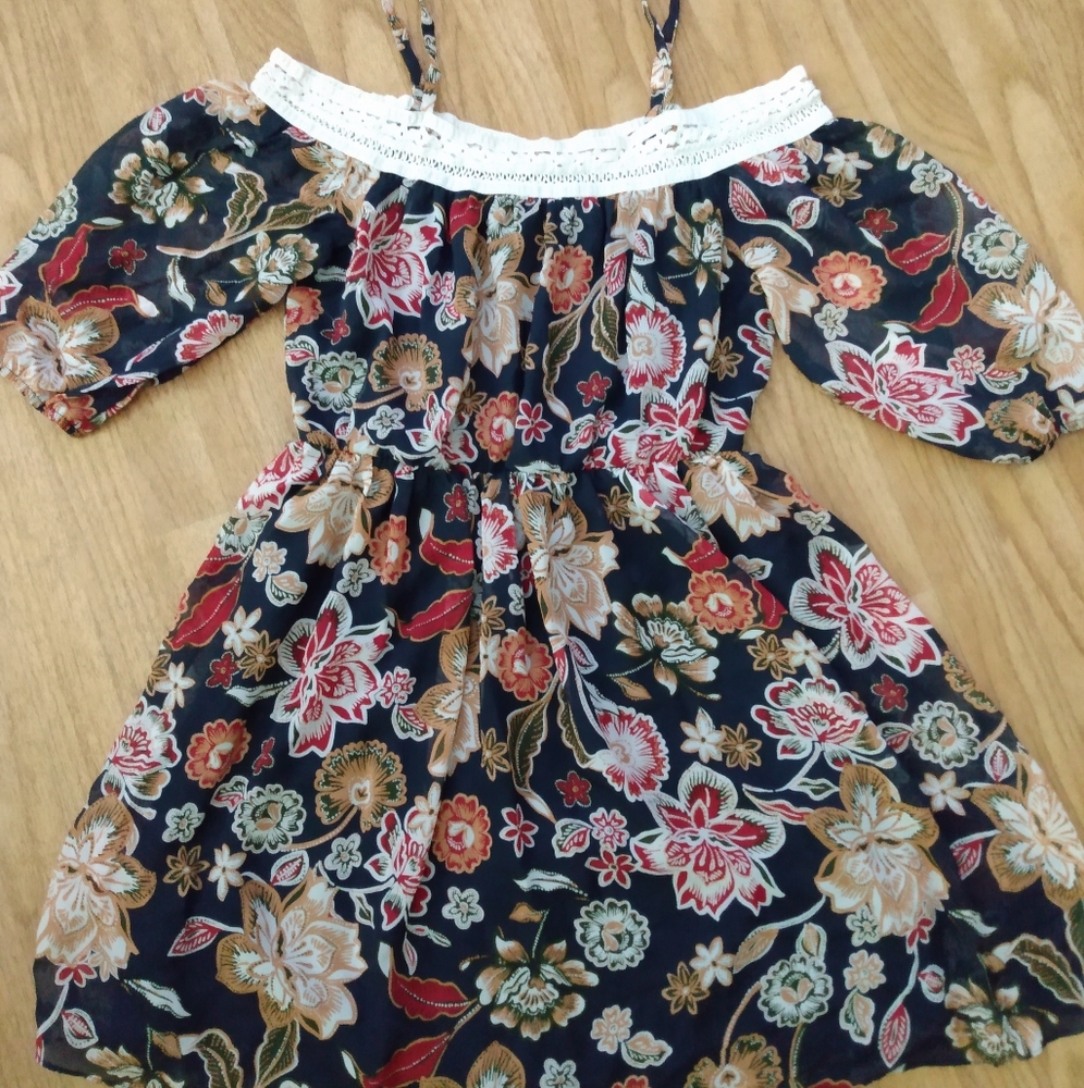 BCX Floral Print Summer Dress Size Medium
